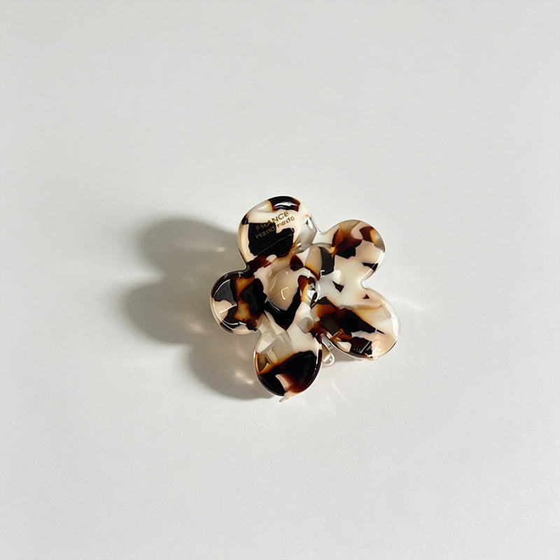 Small Flower Marbled Hair Claw