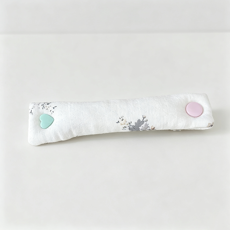Floral Print Snap Closure Data Cable Organizer
