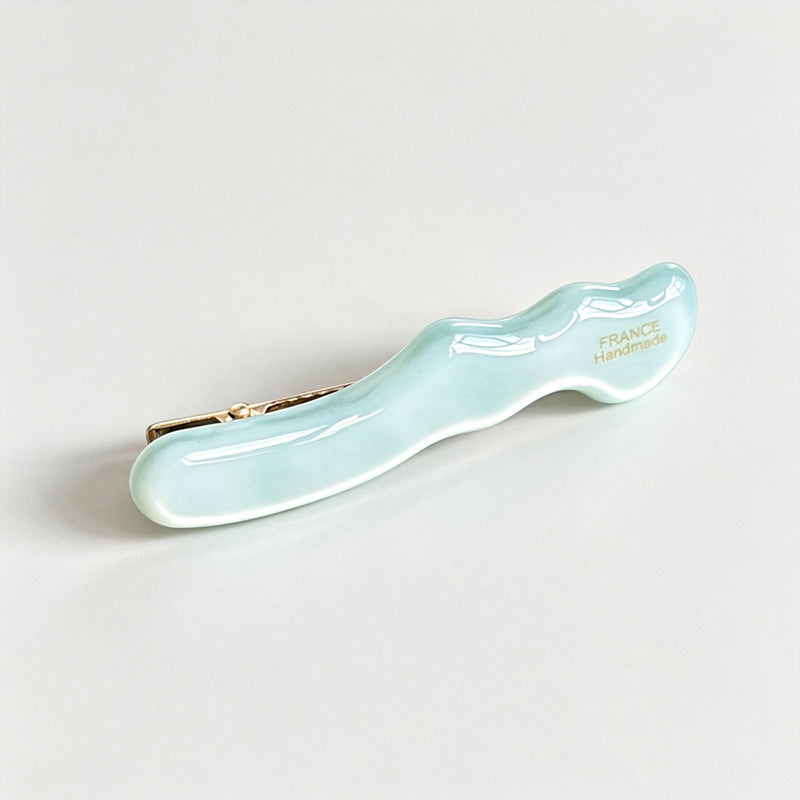 Wavy Acetate Alligator Hair Barrette