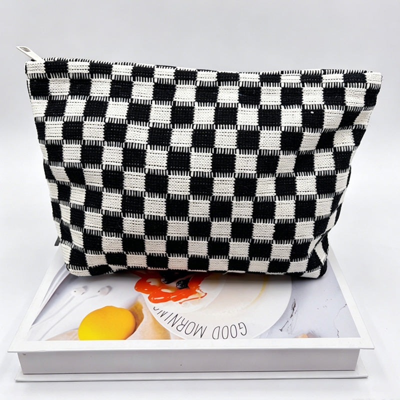 Capacity Checkerboard Knitted Storage Pouch