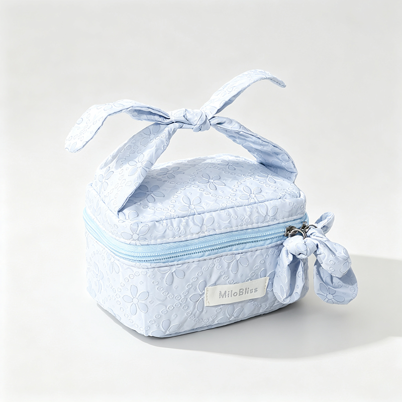 Textured Cat Cosmetic Pouch