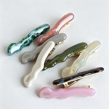 Wavy Acetate Alligator Hair Barrette
