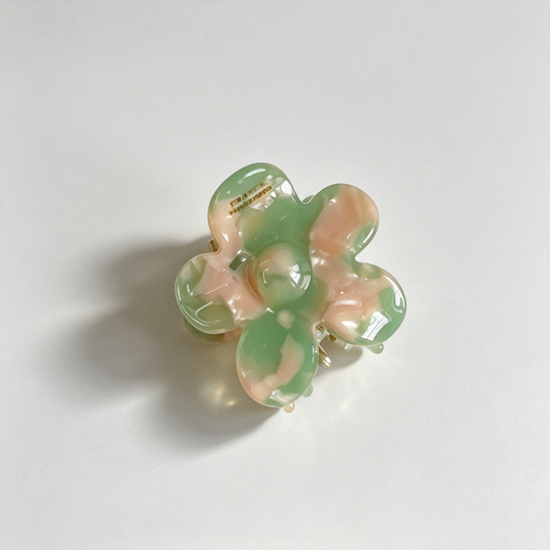 Small Flower Marbled Hair Claw