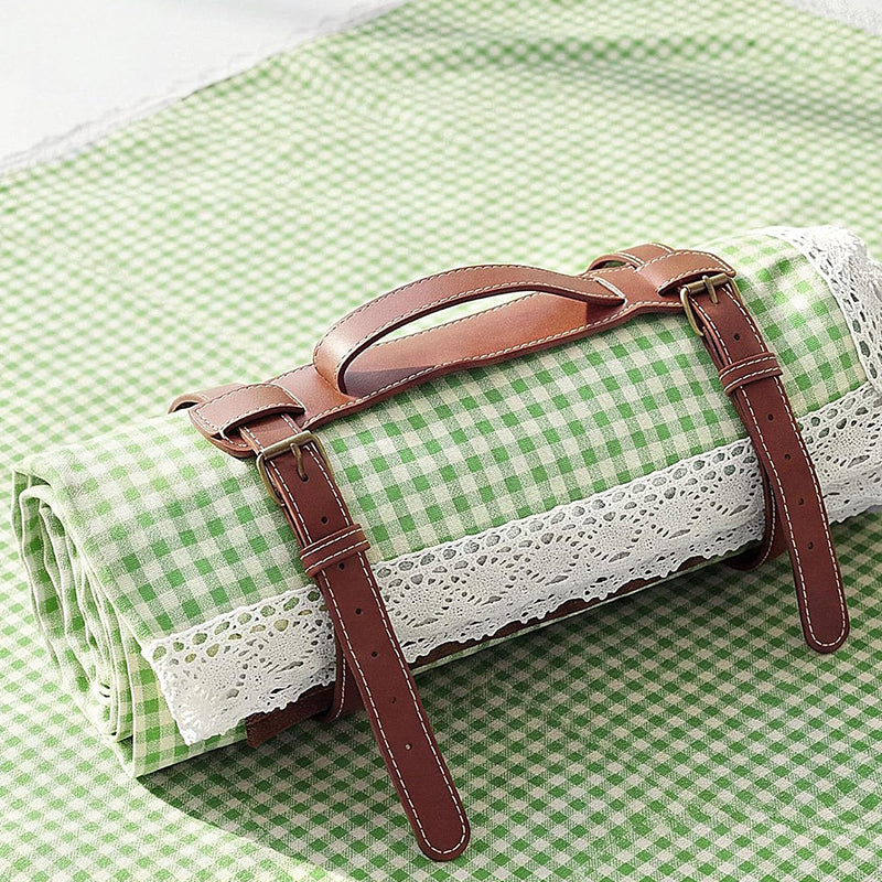 Multi-purpose Polyester Lace-Border Plaid Outdoor Picnic Blanket