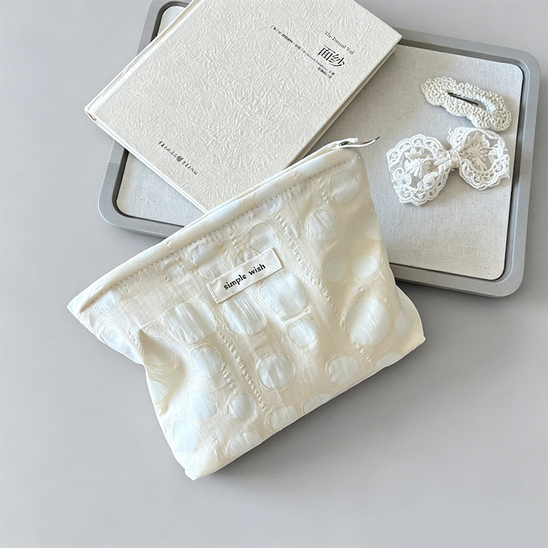 Natural Crinkle Embossed Floral Cotton Makeup Pouch