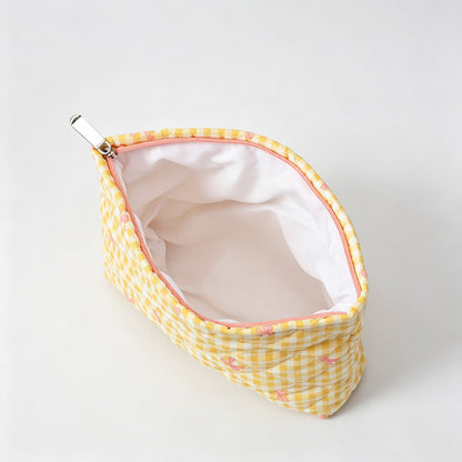 Gingham Bow Print Quilted Zipper Pouch