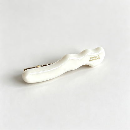 Wavy Acetate Alligator Hair Barrette