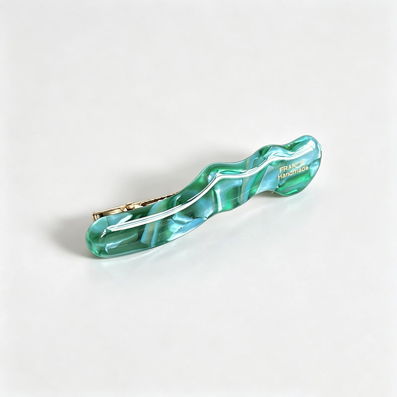 Wavy Acetate Alligator Hair Barrette