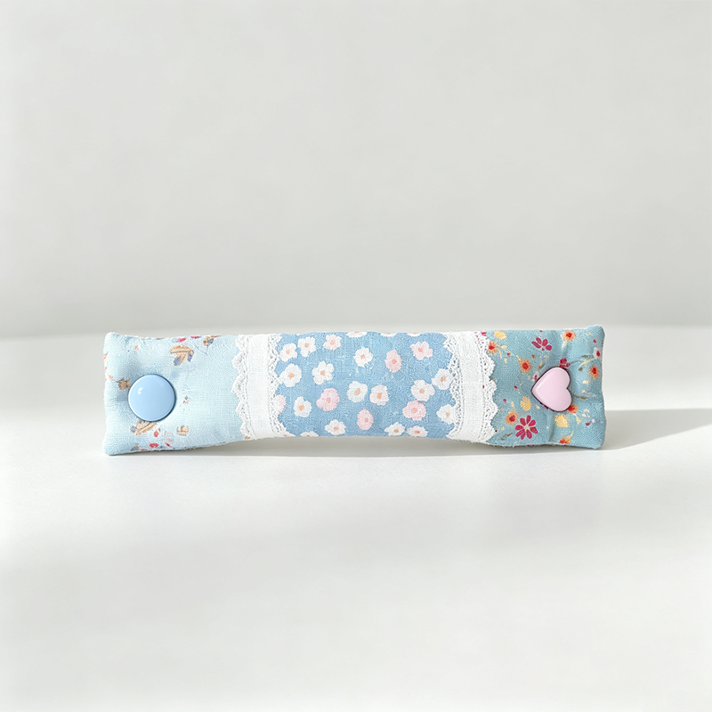 Floral Print Snap Closure Data Cable Organizer