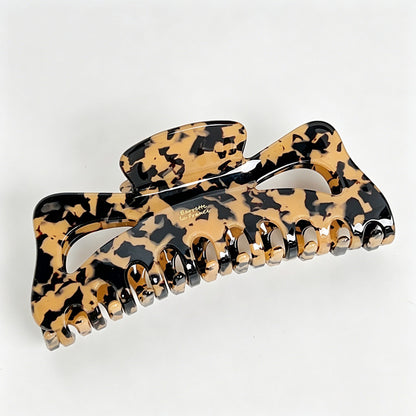Tortoise Bar Claw Clip