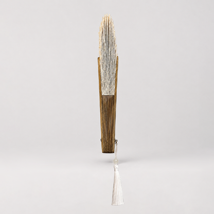 White Lace Shell Shape Bamboo Fan