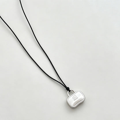 Modern Artistic Matte Hollow Oval Copper Necklace