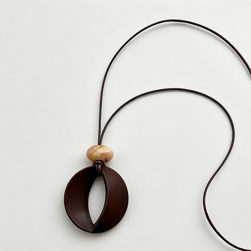 Retro Irregular Pendant Leather Cord Necklace
