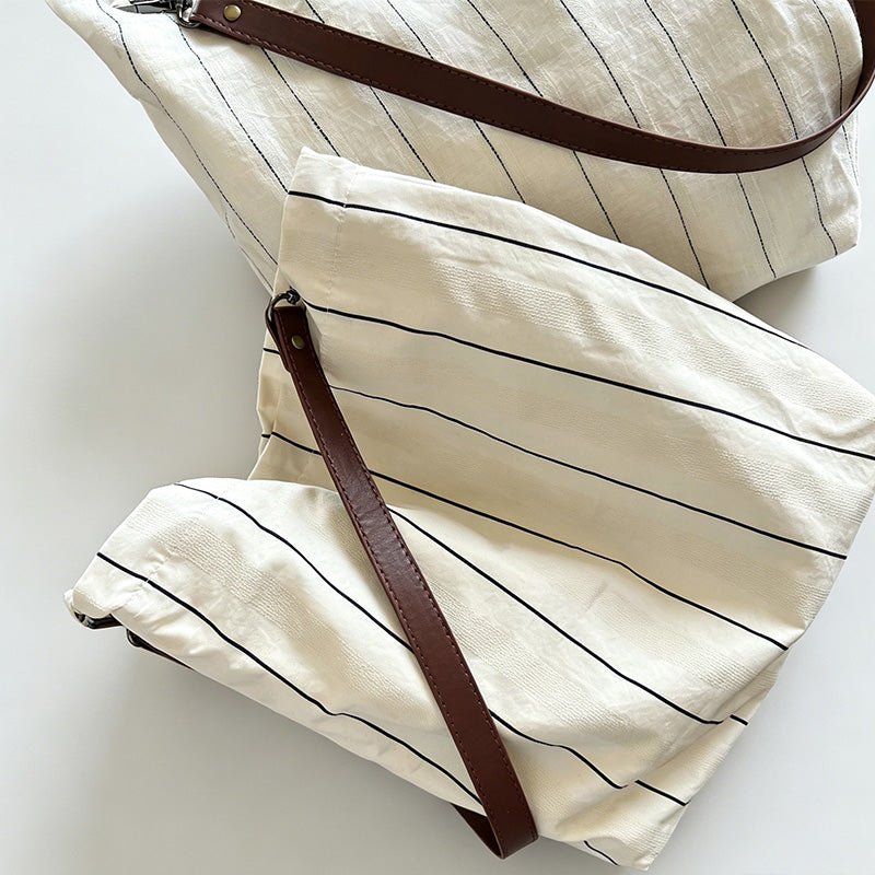 Modern Striped Design Shoulder Bag