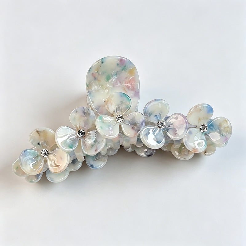 Pearl Floral Claw Clip
