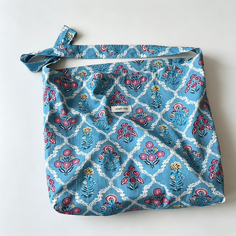 Artistic Retro Print Cotton Crossbody Bag
