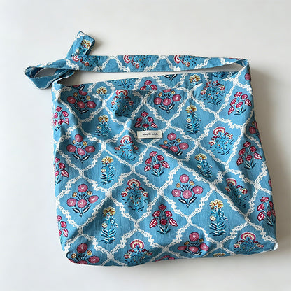 Artistic Print Crossbody Bag