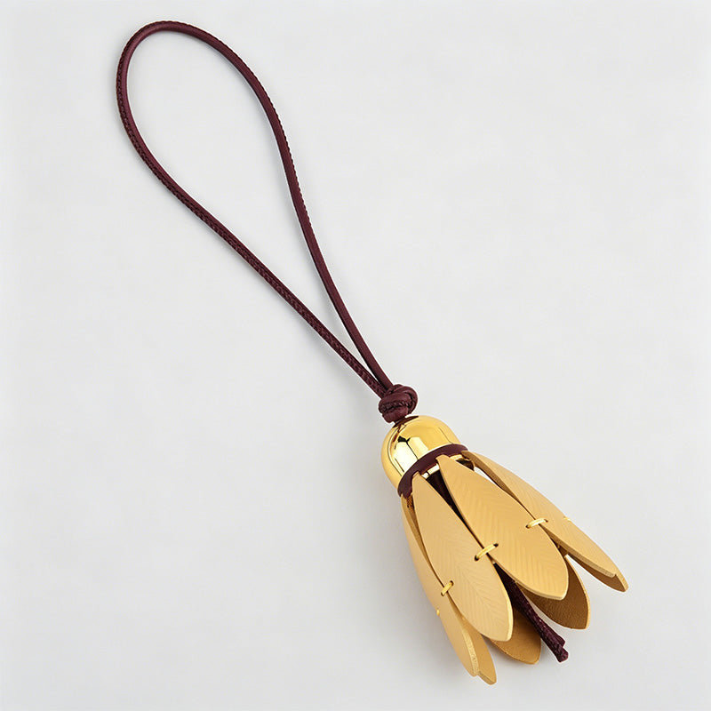 Elegant Badminton Shaped Keychain