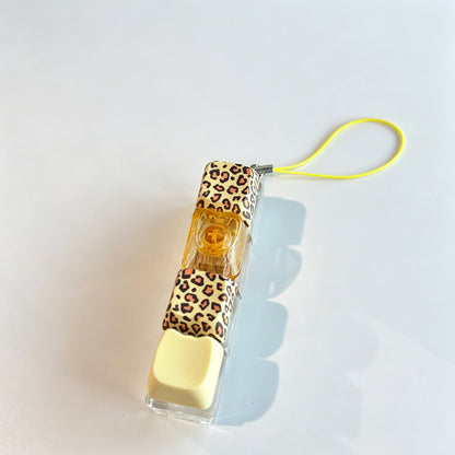 Four-Key Fidget Leopard Keychain