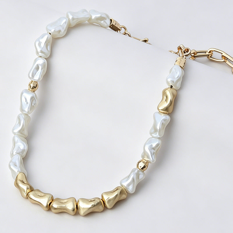 Aesthetic Creative Modern Artistic Pendant Necklace