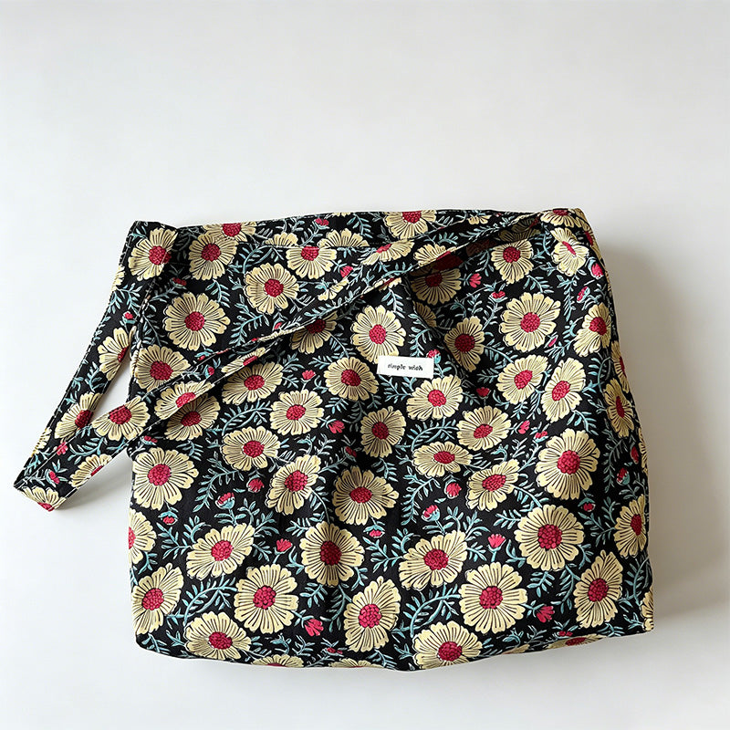 Artistic Retro Print Cotton Crossbody Bag