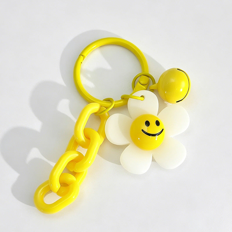 Smiley Face Daisy Flower Keychain