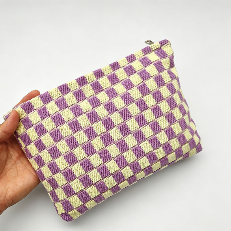 Capacity Checkerboard Knitted Storage Pouch