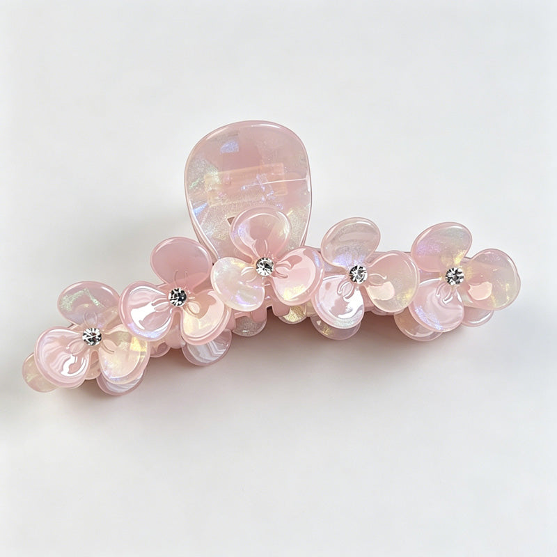 Pearl Floral Claw Clip