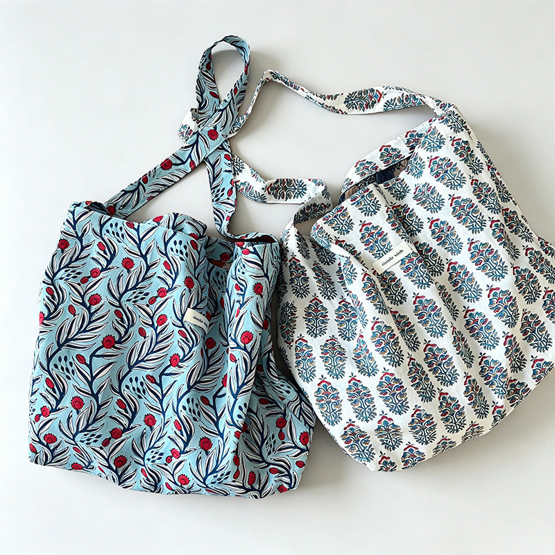 Artistic Retro Print Cotton Crossbody Bag