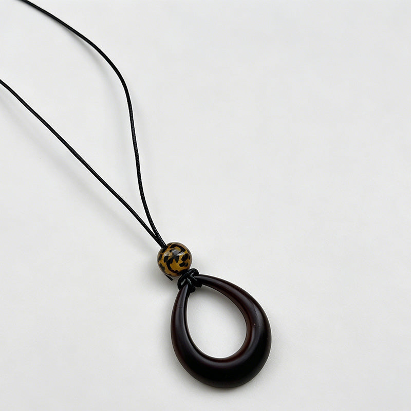 Retro Irregular Pendant Leather Cord Necklace