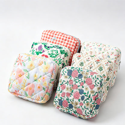 Floral Quilted Portable Storage Bag
