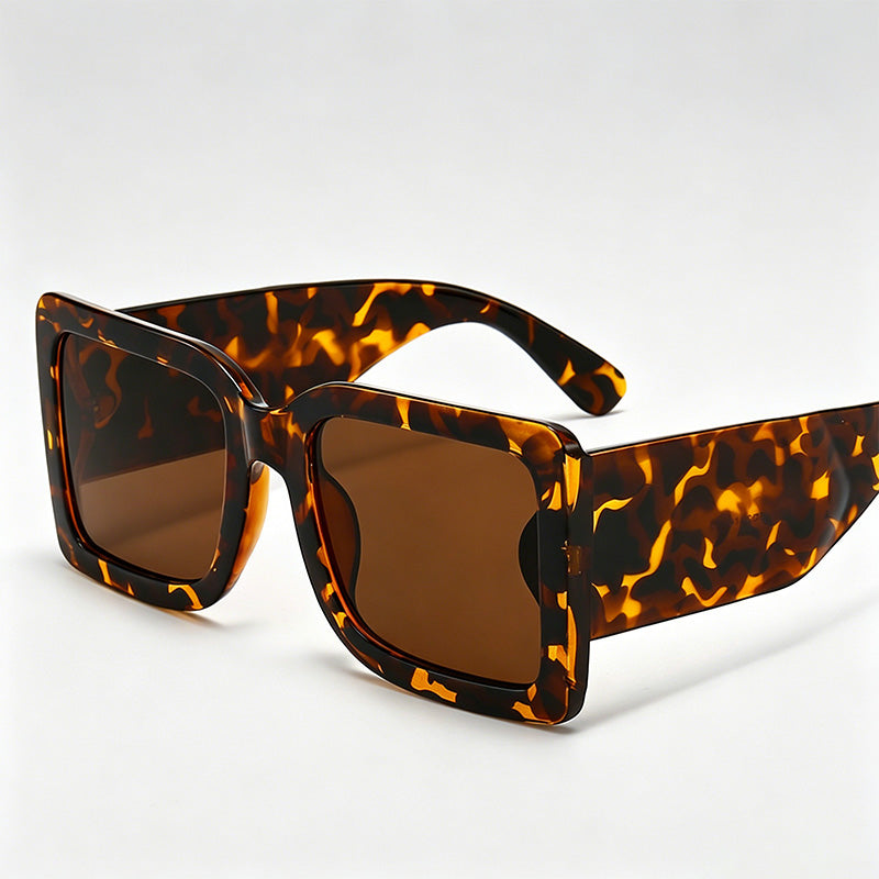 Large Wide Leg Urban Sunglasses