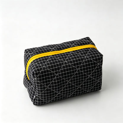 Quilted Grid Pattern Cosmetic Pouch