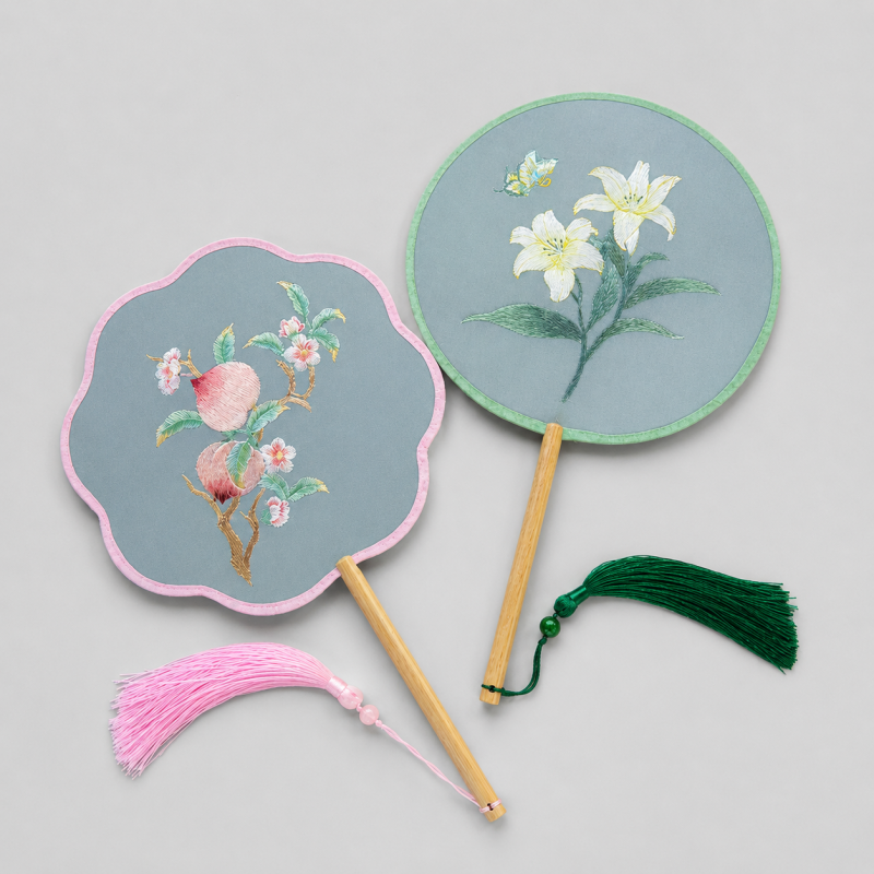 Silk Embroidery Round Hand Fan