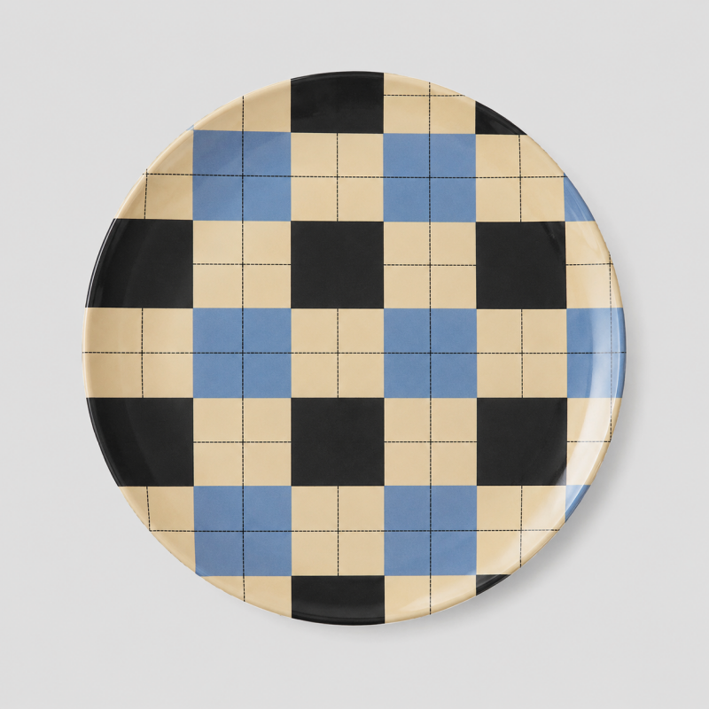 Gingham Dinner Plate