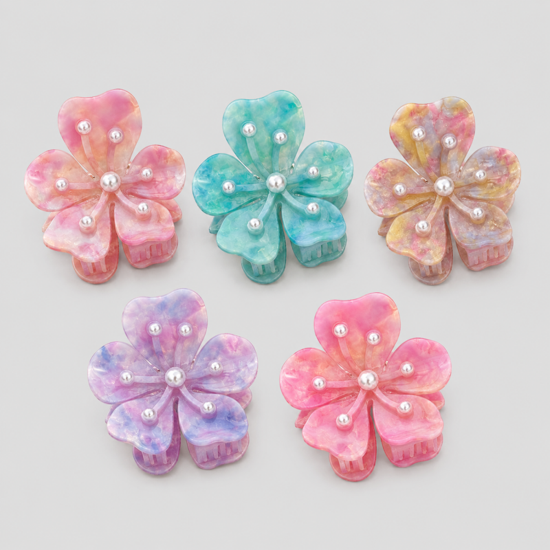Pearl Flower Claw Clip