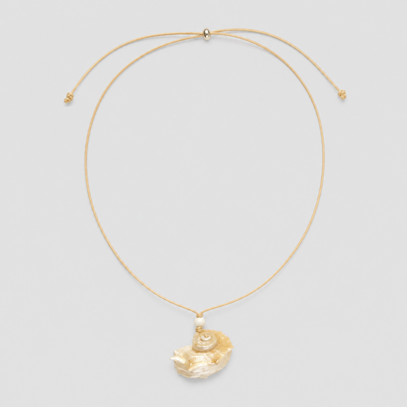 Boho Thin Cord Real Conch Shell Pendant Necklace