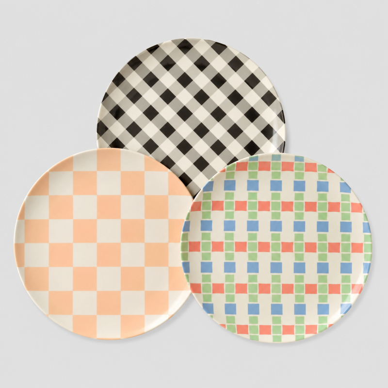 Gingham Dinner Plate