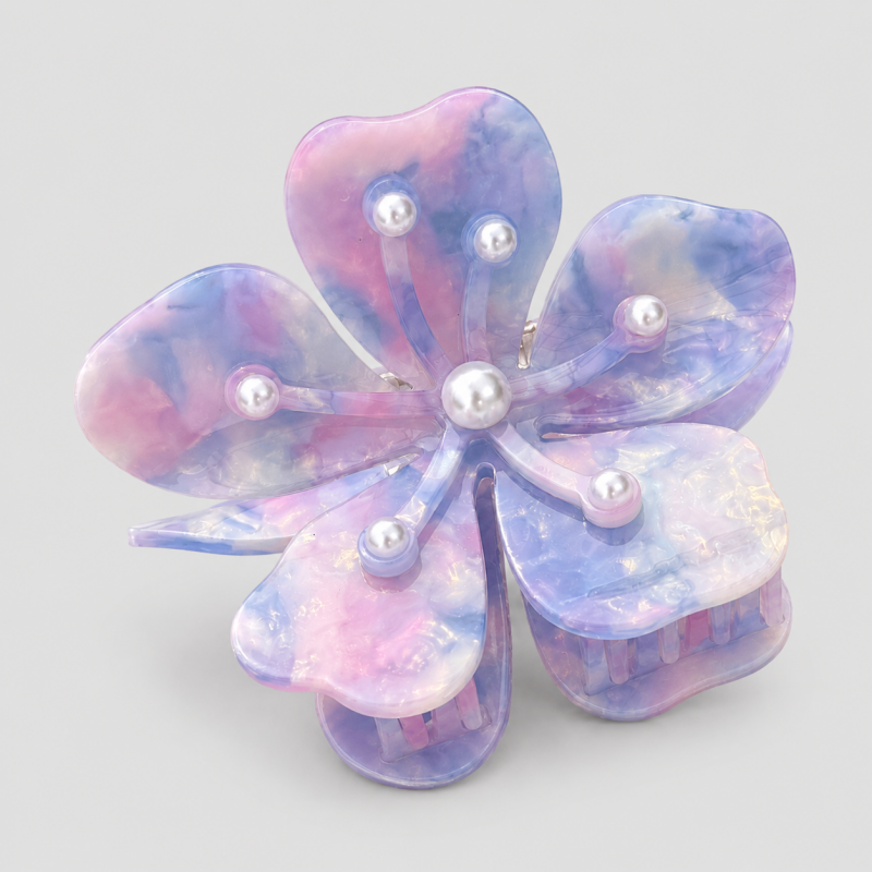 Pearl Flower Claw Clip
