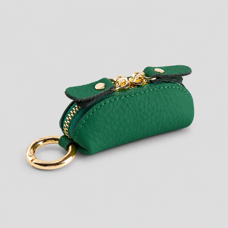 Oval Pouch Sunglasses
