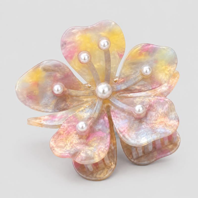 Pearl Flower Claw Clip