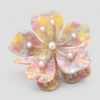 Pearl Flower Claw Clip