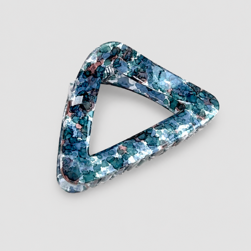 Hollow Triangle Marbled Hair Claw Clip