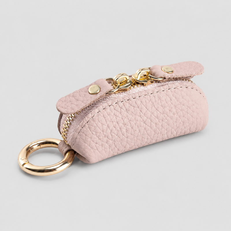 Oval Pouch Sunglasses