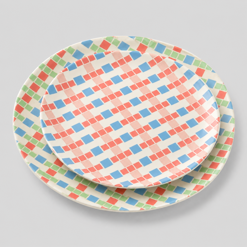 Gingham Dinner Plate