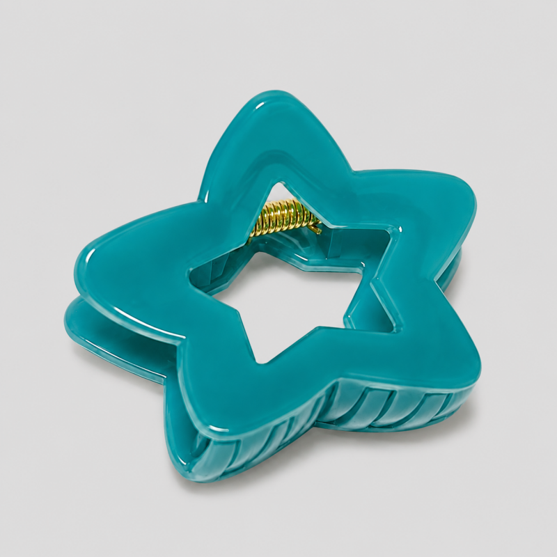 Cutout Star Claw Clip