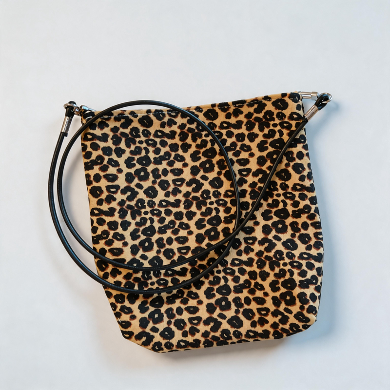 Minimalist Vintage Leopard Print Canvas Crossbody Pouch