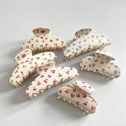 Floral Pattern Claw Clip