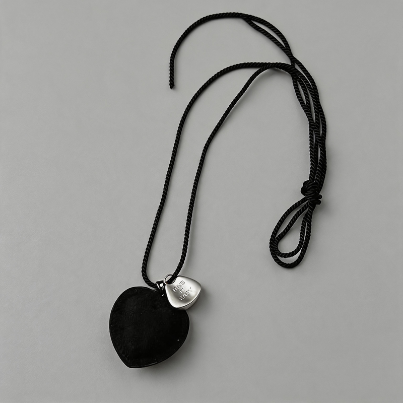 Textured Stone Geometric Heart Long Adjustable Necklace