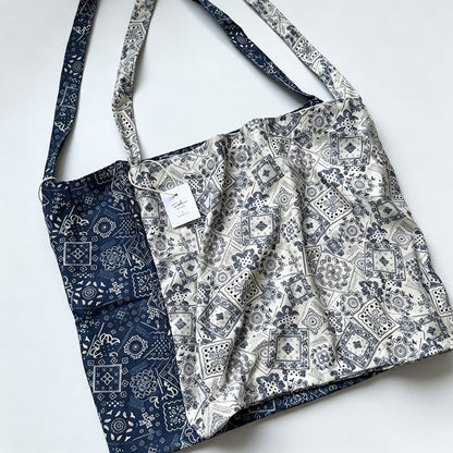 Bandana Print Open‑Top Shoulder Bag